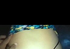 Latina milf spreads huge ass for amateur sex