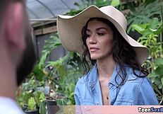 Outdoor shopping for sex and nature's beauty at its finest