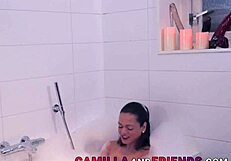 solo bathing shemale tugs in bath