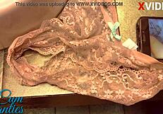 여친 속여서 팬티 훔치고 안에 쌌어