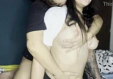 Mi vecina cachonda incitandome a que me la follar cuando su marido no estaba