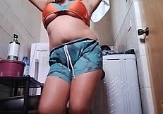 Solo Dancing In The Bathroom Scene