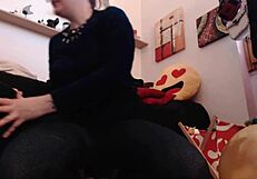 Big wet orgasm for these big balloons inflated together with you