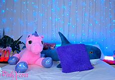 Sweet Alice Sucks Toy on Show, Does Finger Anal and Finger Ass for Make Orgasm Pussy