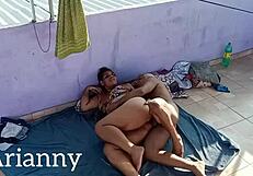 Leo Ogro und Arianny Koda RJ Ficken auf dem Dach