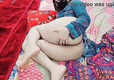 Sobia Nasir On Whatsapp Video Call With Her Customer