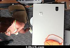 LP Officer Arrests Teen Sneaking Into Fitting Room with Stolen Items - LifterX