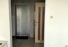 POV Curly Brunette Seduces Gay Friend with Blowjob, Cum on Hair!