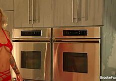 i-i'm seducing with my big tits and ass