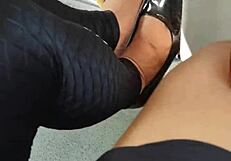 Acosando A Madura Culona En Las Calles De Lima