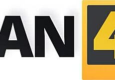 Loan4k Curvy chica zuigt pik tijdens zakelijke lening interview voor cash