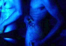 体にペイントしたら屋外で激しく興奮した