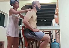 i care for my stepbrother but love his touch in spanish