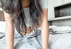 Entrando a Un Buen Hotel en Lince, What Secrets Await Inside?