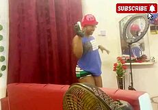 Young Pretty Girl Like Anita Tasted Soya Milk On Her Ass For The 1st Time