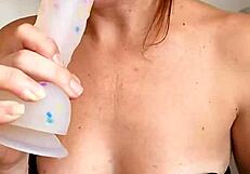 Cherry lips daje španske JOI upute