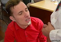 ゲイのボンデージファックでビッグチンポ 😈