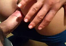 countrygirl fucks in leggings!