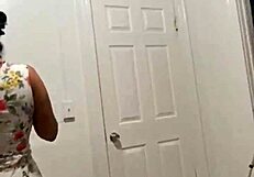 Anna Maria Teasing Fans