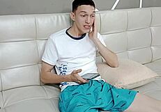 Mi hermanastro catches me banging at home alone, demands a blowjob to keep quiet - full story.