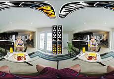 Virtual Porn Busty Blonde Babe Blake Blossom Blooms Vr