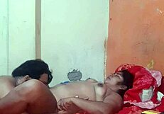 Dandole un rico sexo oral a mi sobrina hasta que se venga