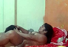 Dandole un rico sexo oral a mi sobrina hasta que se venga