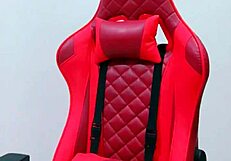 リサの巨乳が大放出