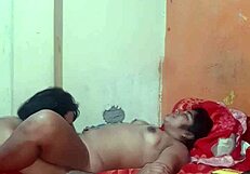 Dandole un rico sexo oral a mi sobrina hasta que se venga