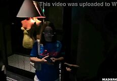 Une Italienne de Napoli trompe son mec et se fait défoncer le cul pour s'excuser