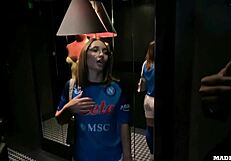 Old Italian wife cheats and gets her ass spanked and fucked