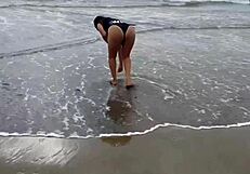 On the beach in Mexico, I met a young Latina for amateur fun.