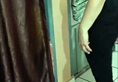 Una Madura Obesa Quiere Follarse A Un Universitario