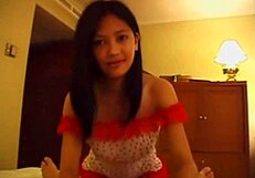 מתגרה בזיון אחות חורגת בליל הבוגרים