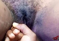 She ordered me to play with her spacious pussy