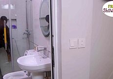 Horny Madam Squirts from Gateman's Big Cock