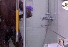 Horny Madam Squirts from Gateman's Big Cock