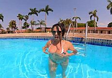 brunette wants sex on grass