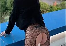 MILF SLUT FLASHING and TAKING BLOWJOB in SEX CHALLENGE