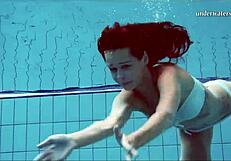 Nata, the hot Hungarian woman swimming