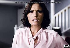 Annoyed milf wife dives into cheating threesome