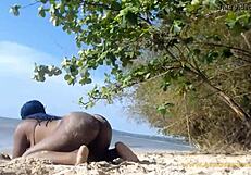 butt naked twerk in public fucking