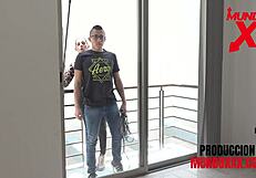 Reporter with foot fetish fucks blonde model 😍