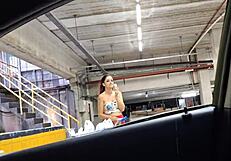 Risky Public Masturbation for Beautiful Woman