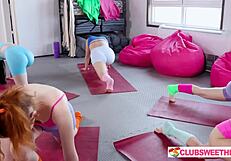 Yoga class for club sweethearts: balance or pleasure?