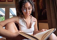 Bookworm teen gets her first taste of family therapy