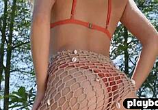 provocative blonde milf bexie williams shows her perfect body in outdoor photo session