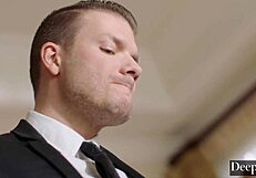 أعمق، كيف تتعامل ديمي الخاضعة مع السيطرة الخشنة والضرب على المؤخرة؟