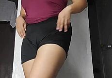 Slapping my big butt, i need you to slap and fuck my ass