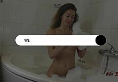 Sexy Blowjob Bubble Bath Mia Bandini